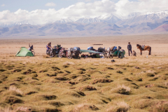 Campsite ohne Lagerfeuer auf dem baumlosen Mongolischen Hochplateau