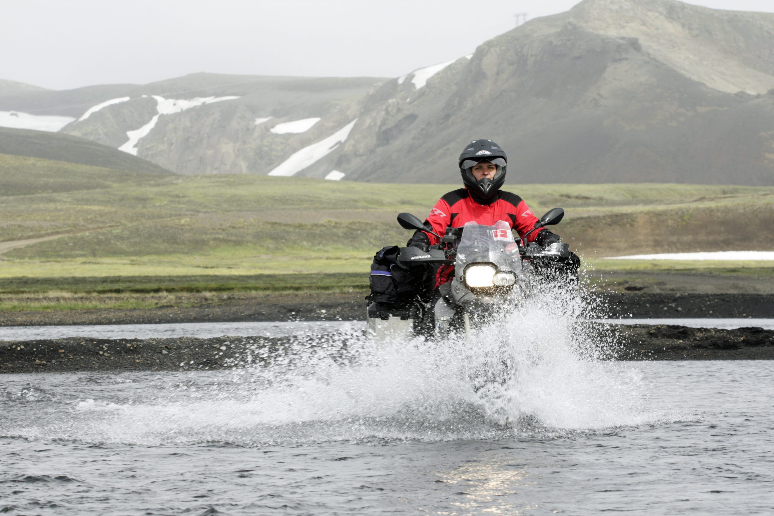 Sophie Leistner: Heiß auf Eis - Eine Motorradreise durch Island